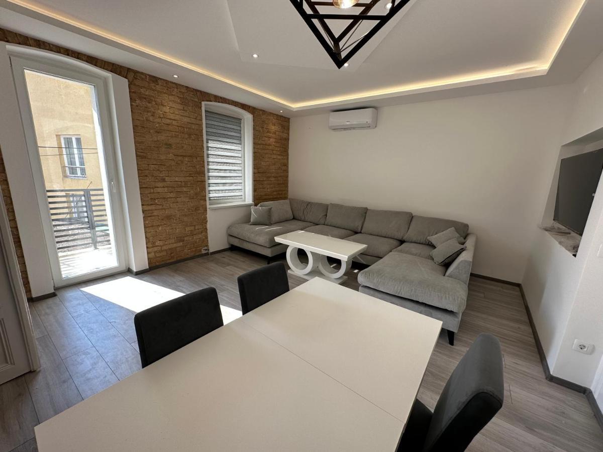 Davud Apartments SJJ Buitenkant foto